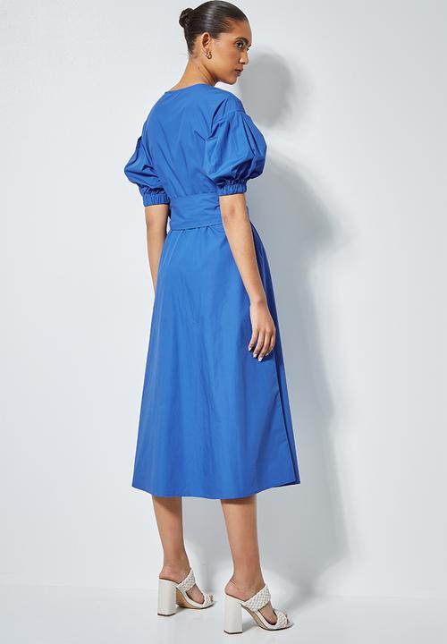 Superbalist - Poplin wrap dress with self tie belt - blue