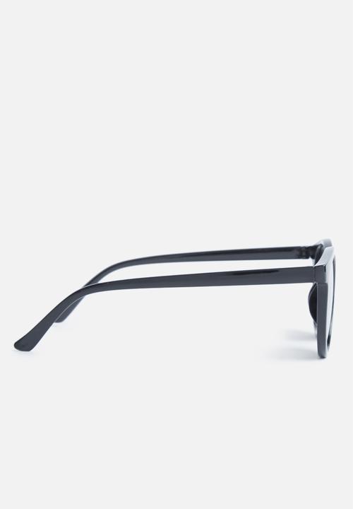 Superbalist - Loren round sunglasses - black