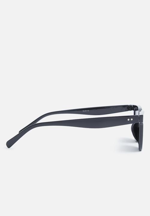 Superbalist - Avani sunglasses - black