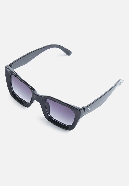 Superbalist - Daisy sunglasses - black