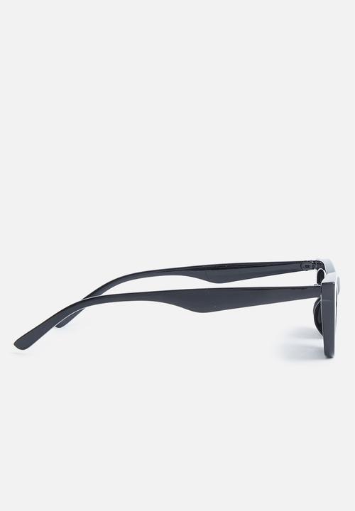 Superbalist - Abby sunglasses - black