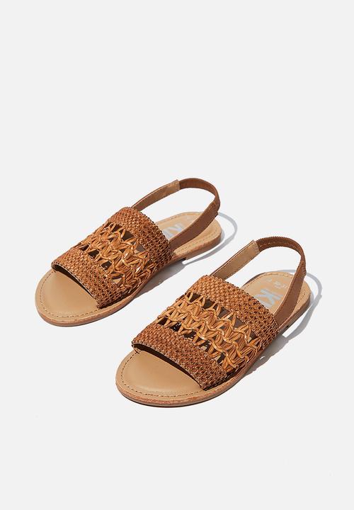 Cotton On - Woven artisian sandal - tan