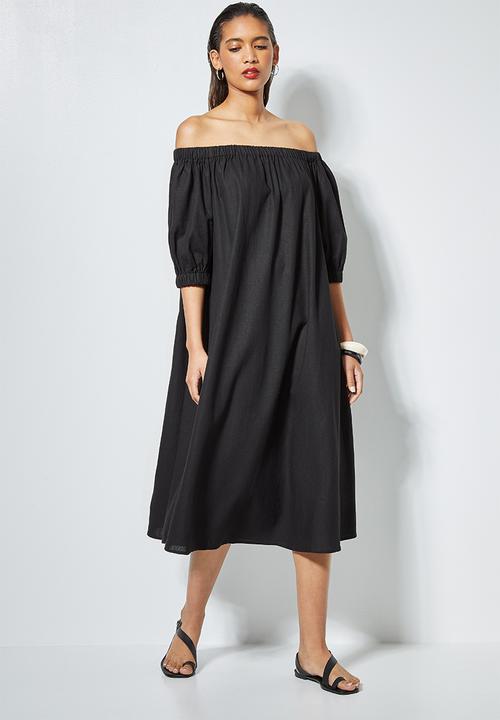 Superbalist - Linen blend off the shoulder dress - black