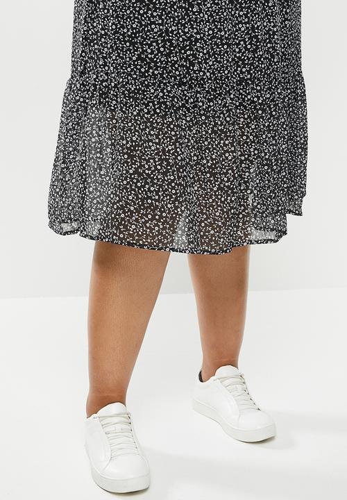 Cotton On - Curve kirsty midi sheer skirt - ingrid ditsy black