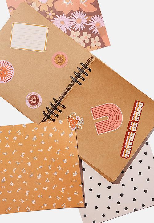 Typo - Diy album kit 8x8 - stevie floral