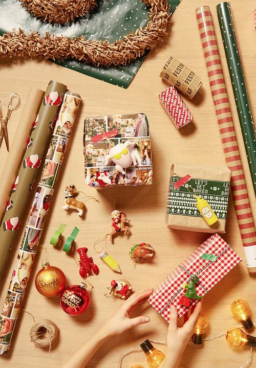 Typo - Roll wrap - cracking santa khaki