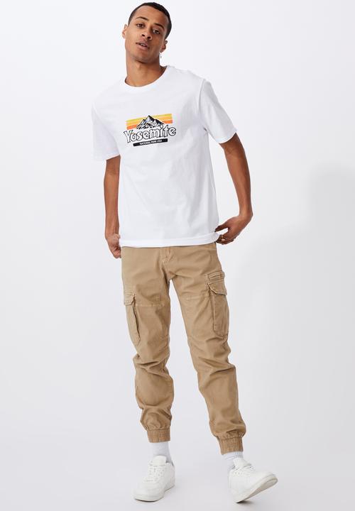 Cotton On - Yosemite national park tbar souvenir t-shirt - white