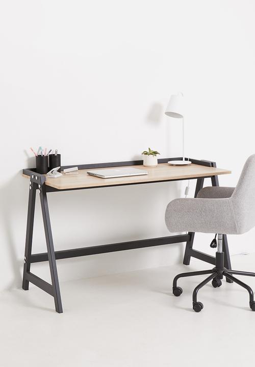 Sixth Floor - Studio desk - natural & black