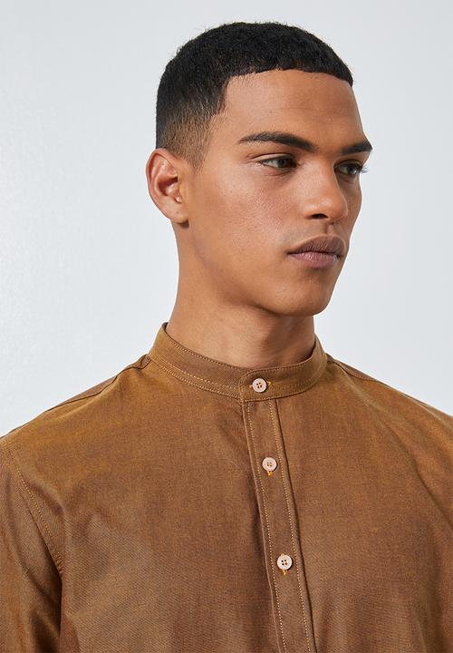 Superbalist - Lee regular fit mandarin oxford shirt - tobacco
