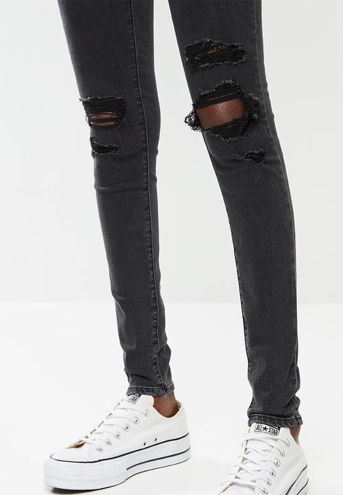 Levi’s® - 710 super skinny - black 