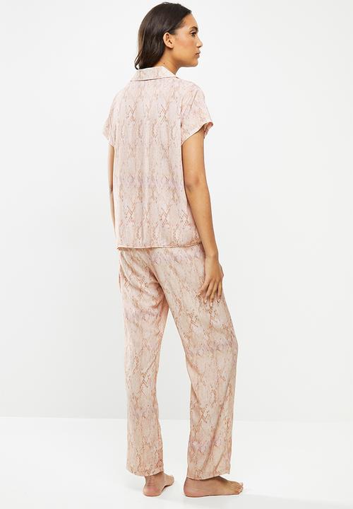 Superbalist - Sleep shirt & pants set - snake print