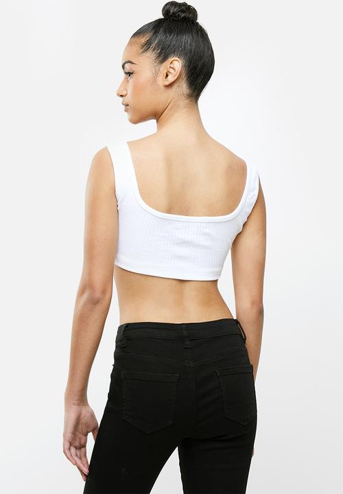 Missguided - Petite scoop neck crop top - white