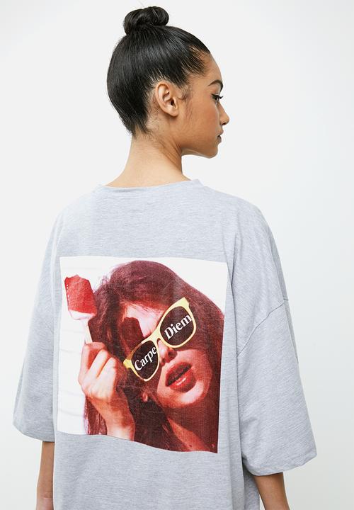 Missguided - Petite carpe diem T-shirt dress - grey