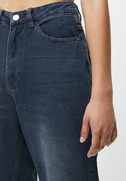 Missguided - Petite riot highrise cut hem mom jean - blue
