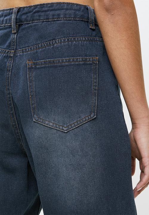 Missguided - Petite riot highrise cut hem mom jean - blue