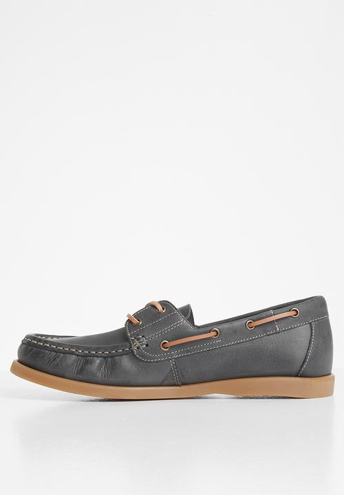 Grasshoppers - Deckskin leather boat shoe - charcoal