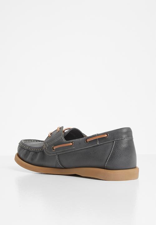 Grasshoppers - Deckskin leather boat shoe - charcoal