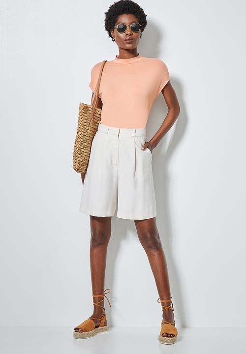Superbalist - Hi neck tee with grown on sleeve - salmon