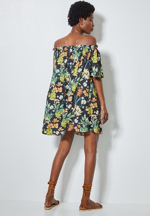 Superbalist - Basic off the shoulder mini dress - tropical floral