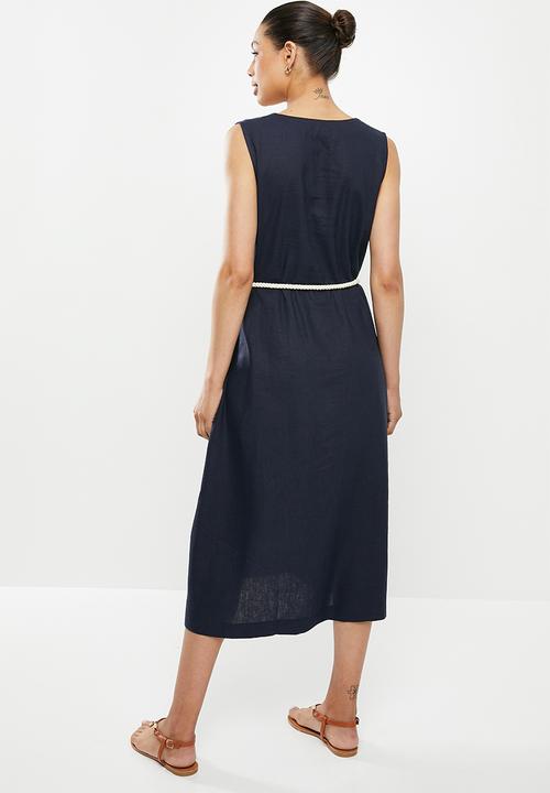edit - V-neck swing linen dress - navy