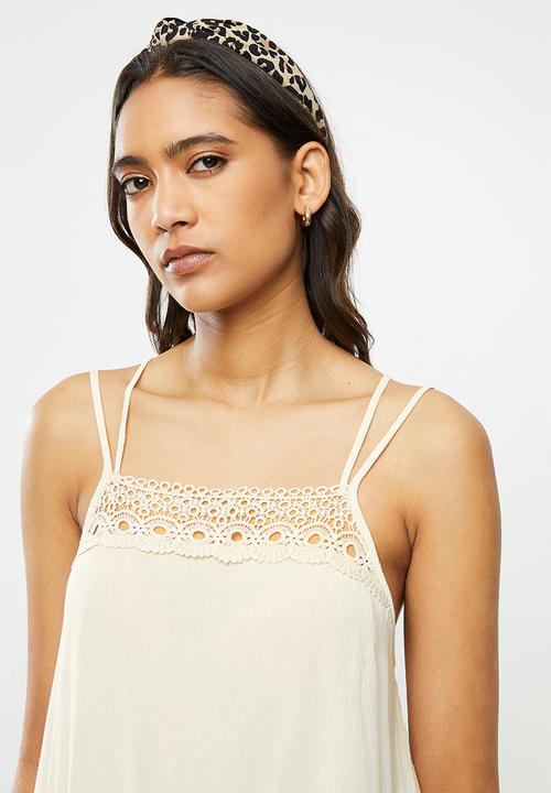 VELVET - Dobby peplum strappy top with lace trim - white swan