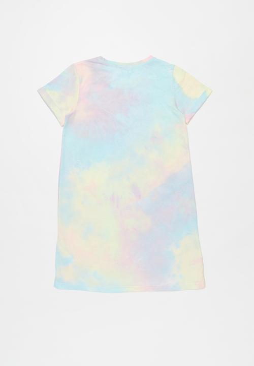 Free by Cotton On - Toni T-shirt dress - rainbow tie dye