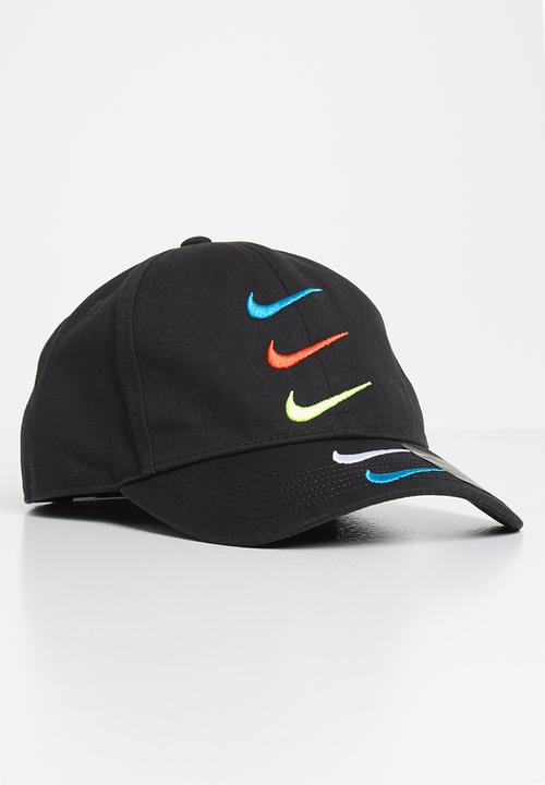 Nike - Multi swoosh curve brim - black
