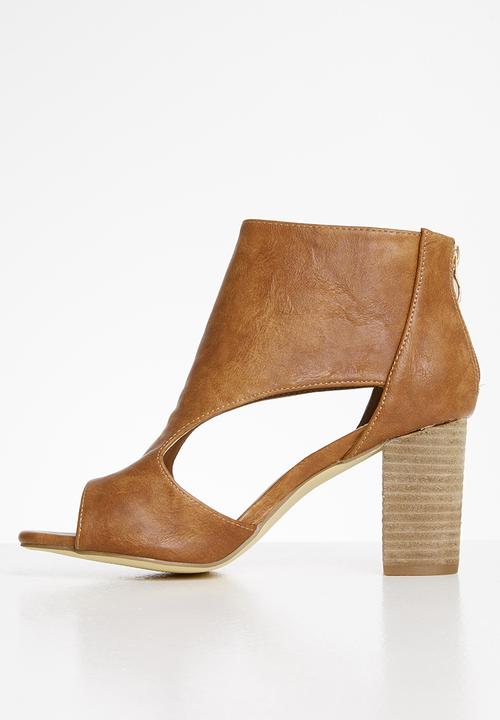 Miss Black - Tinos heel - tan