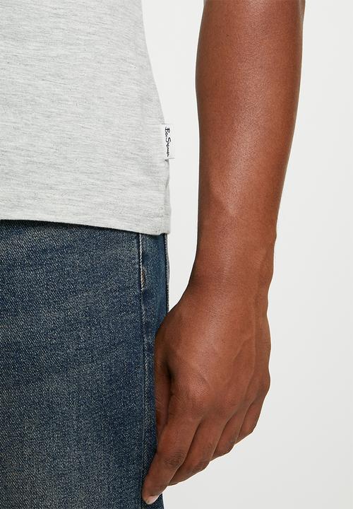 Ben Sherman - Layered chest print tee - grey