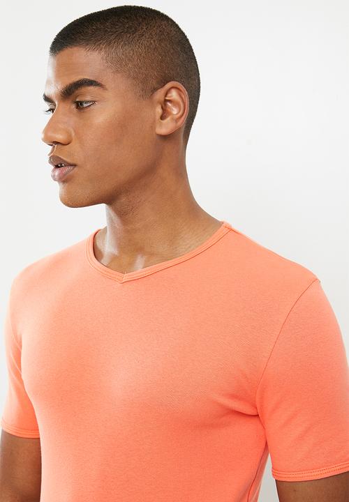 STYLE REPUBLIC - Ace V-neck muscle tee - coral
