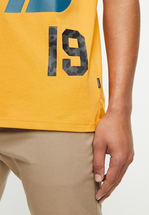 Converse - Qs just don tee - yellow