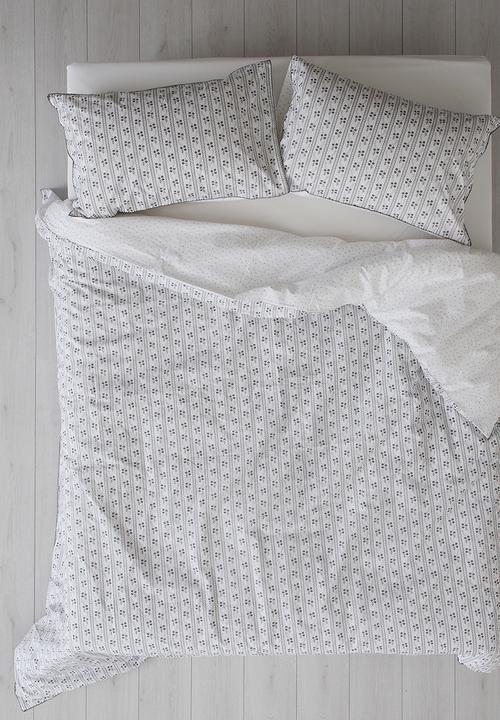 Linen House - Nanette Duvet Cover Set