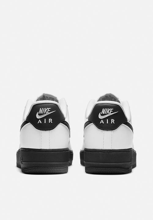 Nike - Air Force 1 '07 - white / black