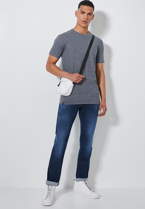 Superbalist - Conscious crew neck tee - navy