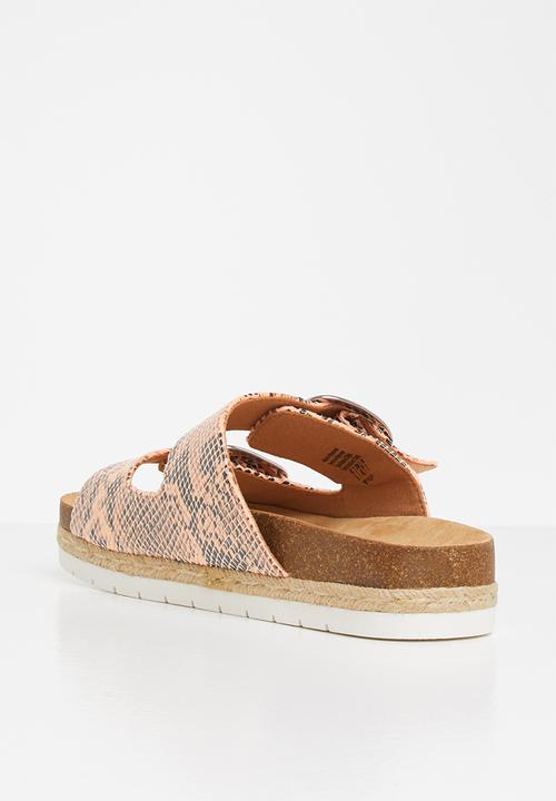 Call It Spring - Unitii sandal - coral