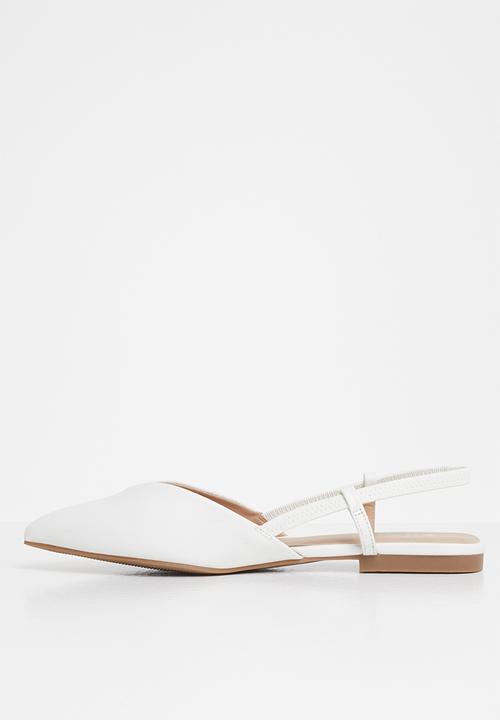 Call It Spring - Brisa pump - white