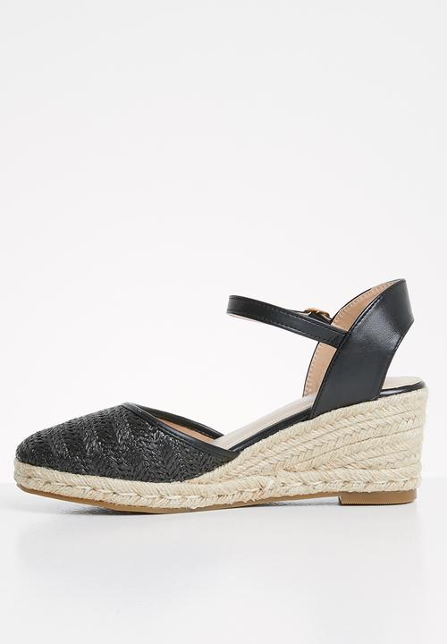 Butterfly Feet - Hesling wedge - black
