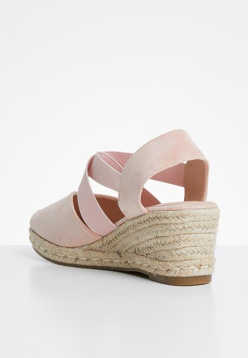 Butterfly Feet - Alton wedge - pink