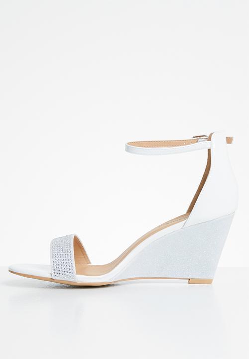 Miss Black - Fippy wedge - white
