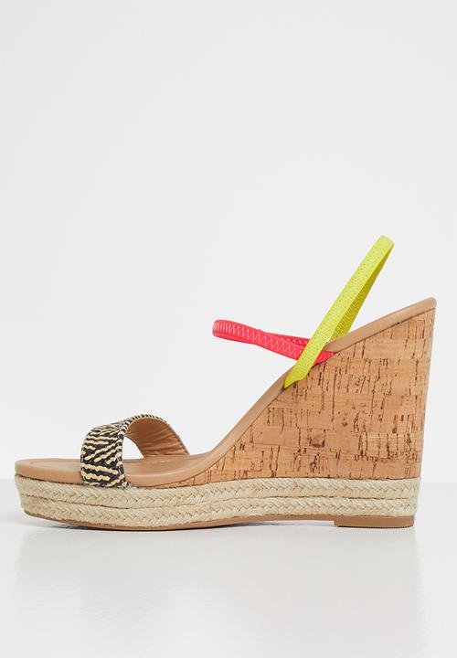 Call It Spring - Hanenburg wedge - multi