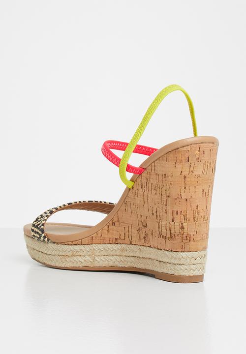 Call It Spring - Hanenburg wedge - multi