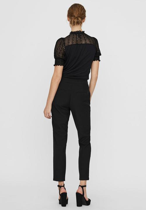 Vero Moda - Emilia lace top - black