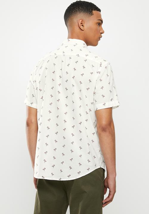 Levi’s® - Classic 1 pkt standrd cartoon ss shirt - white