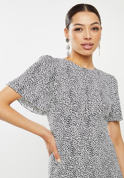 Missguided - Frill sleeve midi dress - black & white