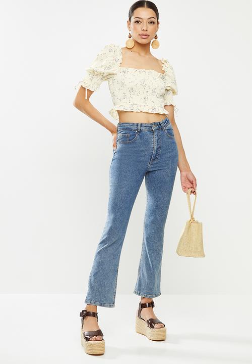 Missguided - Ditsy puff sleeve crop top - cream