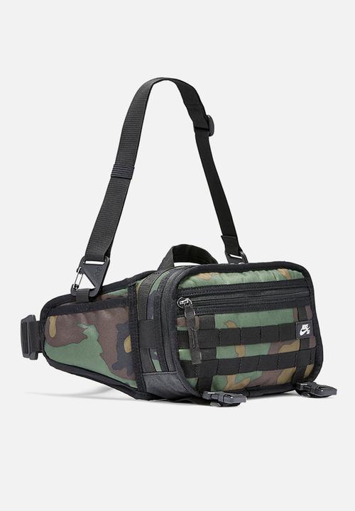 Nike - Nike sb waistbag - black & khaki 
