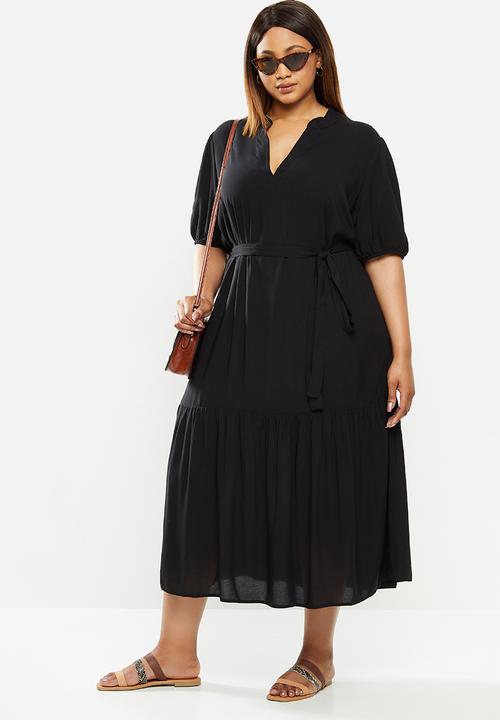 edit Plus - V-neck puff sleeve belted midi - black
