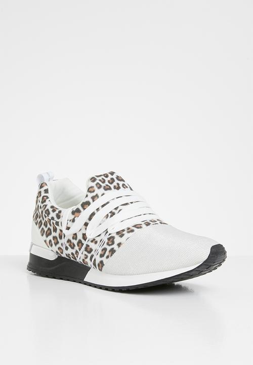 SISSY BOY - Creeper: animal print sneaker  - white