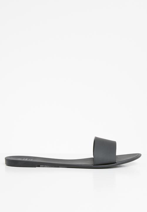 Call It Spring - Yberadia slide - black