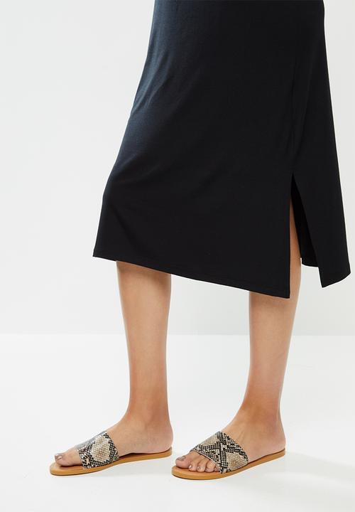 edit - V-neck slit column midi - black